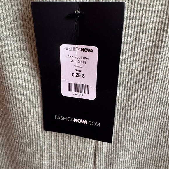 NWT FASHION NOVA MINI DRESS - Picture 5 of 5